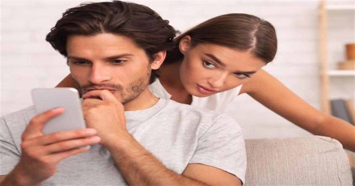 Ζηλιαρόγατοι μέχρι το κόκκαλο: Αυτά είναι τα 4 ζώδια που δεν μπορούν να συγκρατήσουν με τίποτα την ζήλια τους