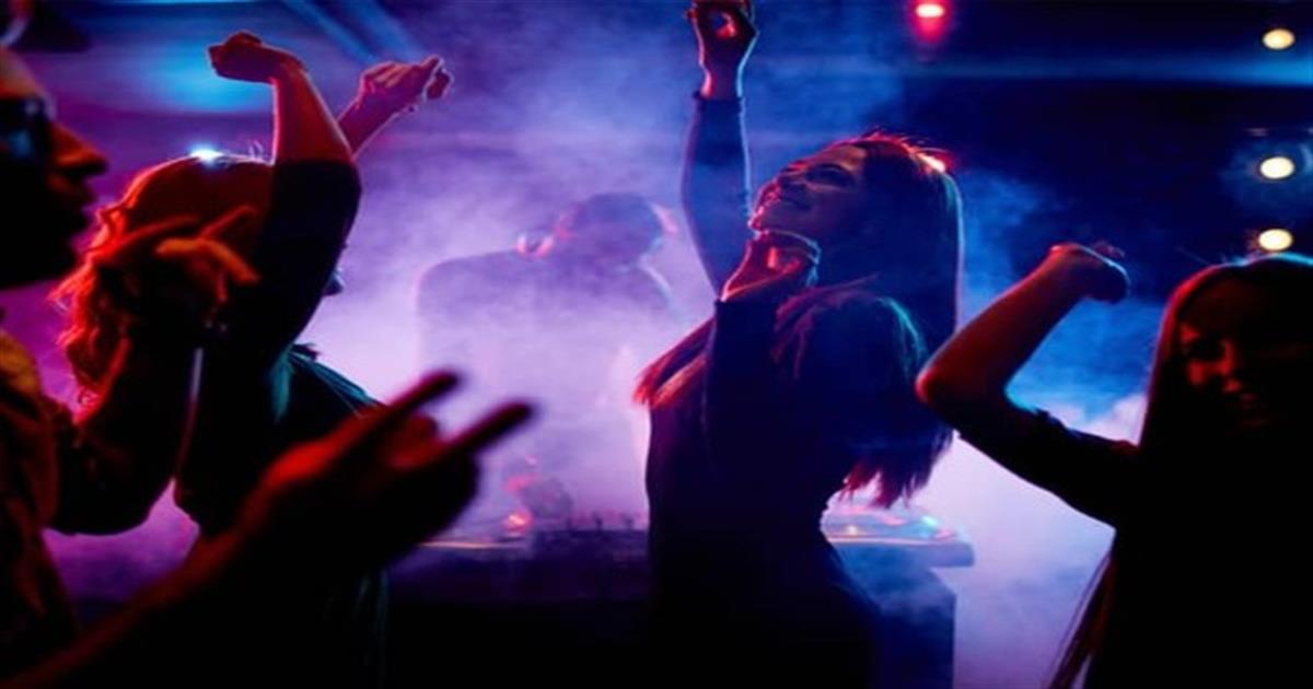 Έχουν το γλέντι στο αίμα τους – Αυτά είναι τα 5 ζώδια που λατρεύουν να διασκεδάζουν