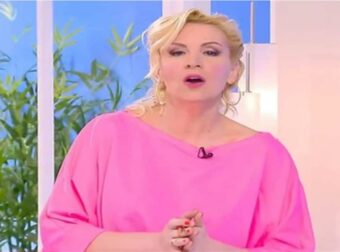 «Αυθυποβολή» από την Βάσια Μαυράκη – Ισχυρή προειδοποίηση σε Καρκίνους, Υδροχόους και 2 ακόμα ζώδια