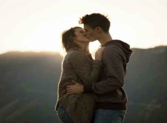 Κάν’ το με πάθος κι ας είναι λάθος: Πώς εκφράζουν τα ζώδια το πάθος τους;