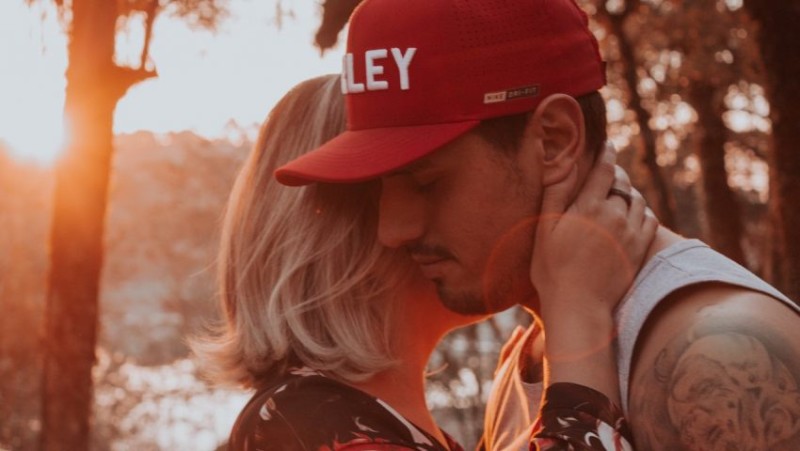 Δεν είναι για σχέση: Τα 5 ζώδια που περνούν απαίσια όταν έχουν σύντροφο