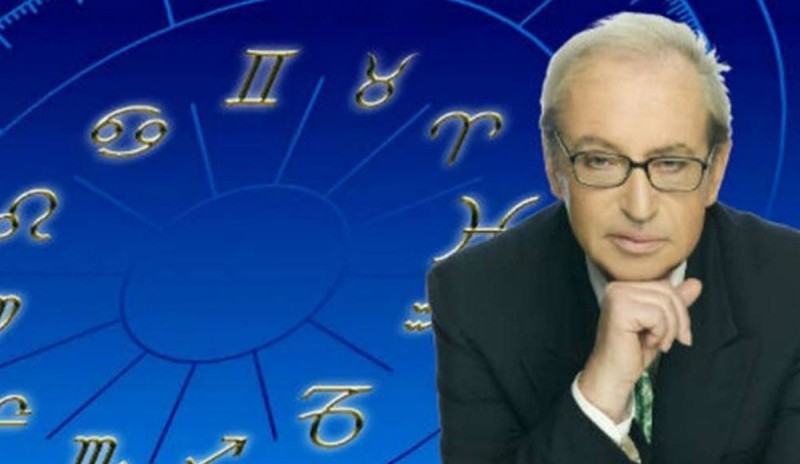 Καuτό χρήμα και έρωτας για Σκορπιούς κι άλλα 3 ζώδια: Αστρολογική «καμπάνα» από τον Κώστα Λεφάκη!