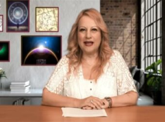 Θεός του έρωτα η Βίκυ Δρόσου: Συναντήσεις, φλερτ, και έντονη κοινωνική ζωή για Κριούς, Λέοντες, Τοξότες και τρία ακόμη ζώδια