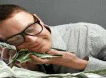 Αυτά τα ζώδια έχουν τον τίτλο του τσιγκούνη!