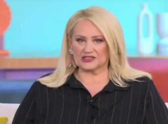 «Χρυσό» ποντάρισμα από Άση Μπήλιου: Οικονομική ευπραγία για Δίδυμους και άλλα 3 ζώδια