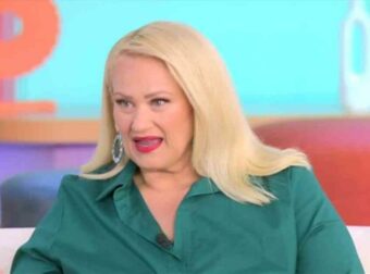 «Χρυσή» επιταγή από Άση Μπήλιου: «Ζεστό» χρήμα και τύχη για Αιγόκερους και άλλα 3 ζώδια