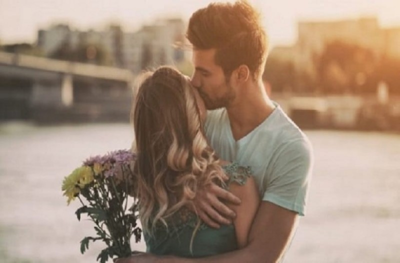 Ποια στάση στον έρωτα ταιριάζει καλύτερα στο κάθε ζώδιο; Με τον σκόρπιο θα πάθετε πλάκα…!