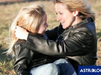 Αυτά τα ζώδια έχουν τους γονείς τους ψηλά και τους μιμούνται