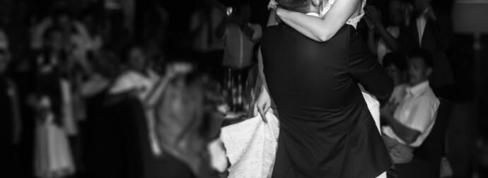 Τα ζώδια που θέλουν να κάνουν έναν παραδοσιακό γάμο