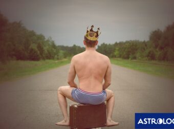 Ο Ερμής μπαίνει στους Ιχθύς: Ο βασιλιάς είναι γuμνός!