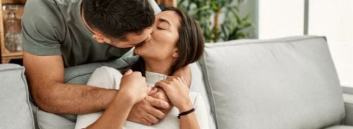 Τα 3 ζώδια που θα σε έχουν μέσα στα χάδια και τα φιλιά