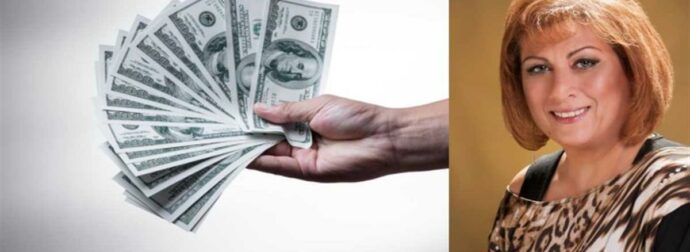 Δωρεοδότης η Σμάρω Σωτηράκη: 4 ζώδια που θα γεμίσουν με χρήμα