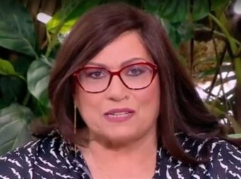 Ερμής σε εξάγωνο με τον Κρόνο: Αναλυτικές προβλέψεις για τα 12 ζώδια από την Σμάρω Σωτηράκη