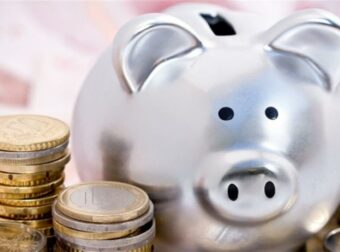 «Τρύπιες» τσέπες: Αυτά τα 3 ζώδια πρέπει να δείξουν προσοχή στα οικονομικά τους μέχρι το τέλος του 2024