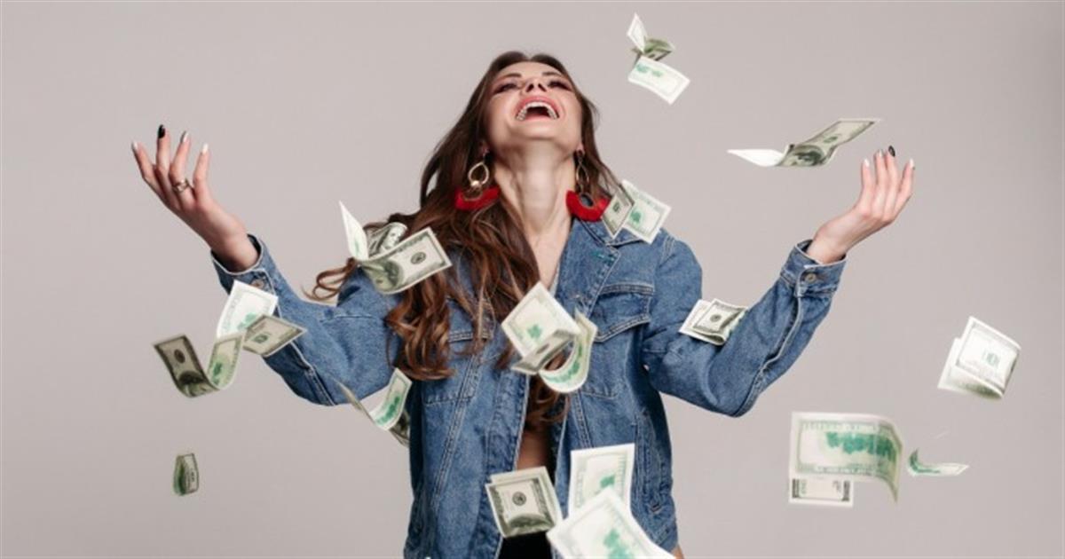 Η μεγάλη ώρα έφτασε: Το ζώδιο που θα κολυμπά στον χρυσό μες στο Σεπτέμβριο