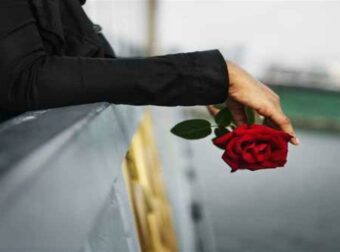 Τα ζώδια και τα λάθη στο φλερτ: Πού χαλάει η δουλειά!