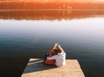 Η συμβατότητα των 12 ζωδίων: Τελικά, με ποια ζώδια ταιριάζεις;