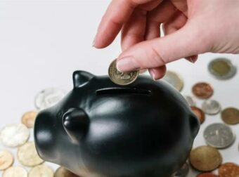 3 ζώδια που θα δουν βελτίωση στα οικονομικά τους τον Απρίλιο