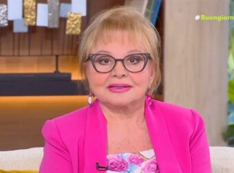 Η Βίκυ Παγιατάκη προβληματίζεται και ζητά χρόνο: Οι προβλέψεις της για τα 12 ζώδια