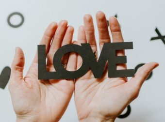 Ταίρια δίχως μέλλον: Τα ζευγάρια ζωδίων που χωρίζουν και εκείνα που παντρεύονται – Προσοχή!