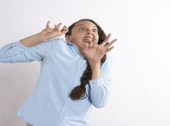 Τα άστρα δεν τα ευνοούν: Αυτά είναι τα 4 ζώδια που θα περάσουν «μαúρο» καλοκαίρι το 2025