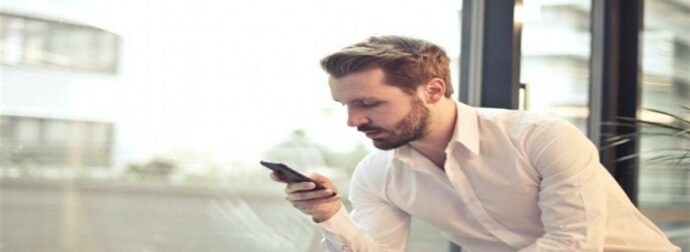 Αυτό το SMS εξομολόγησης θα σου έστελνε, με βάση το ζώδιό του