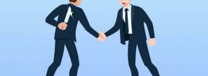 4 ζώδια που είναι εξπέρ στα πισώπλατα μαχαιρώματα