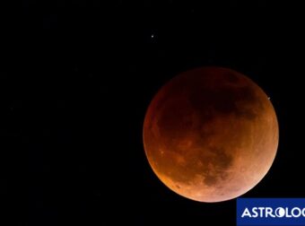 Ζώδια σήμερα 07/09: Πανσέληνος και Ολική έκλειψη στους Ιχθύς – Κατέβα από το ροζ σύννεφο