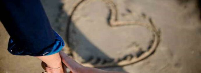 Οι 12 πιο διαδεδομένοι μύθοι του έρωτα και ποια ζώδια έχουν την τάση να τους πιστεύουν.