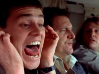 Δεν τους καίγεται… καρφί: Αυτά είναι τα ζώδια που ζουν στην κοσμάρα τους