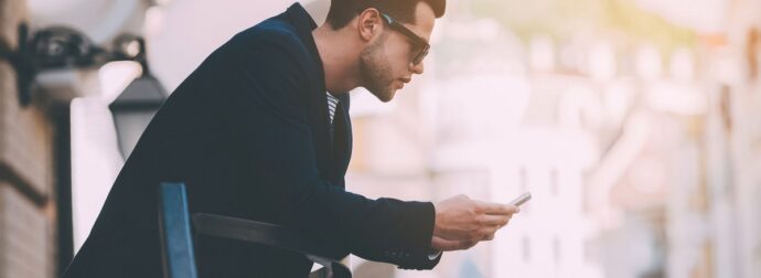 Με ποια ζώδια ταιριάζουν οι Σκορπιοί, με ποια «σφάζονται» και ποια τους είναι αδιάφορα;