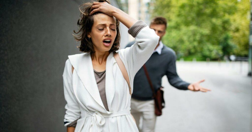 Ζώδια σήμερα 15/2: Δεν λείπουν οι φόβοι και οι αμφιβολίες