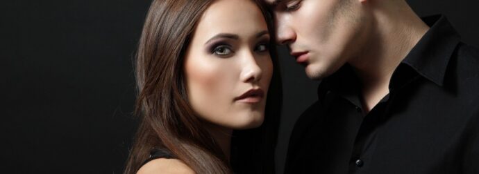 Απαγορευμένος έρωτας: Ποια ζώδια λένε «ναι» στο πάθος και ποια βάζουν φρένο;