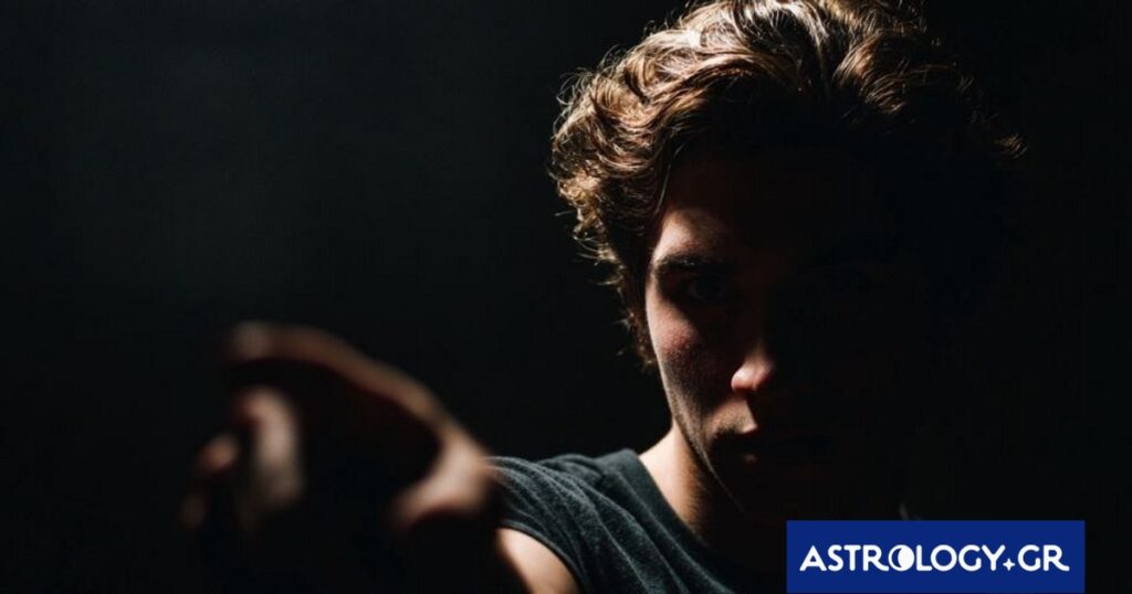 Ζώδια Σήμερα 25/04: Αντιμέτωποι με το «κακό»