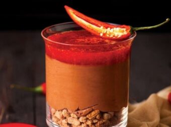 Ο Σκορπιός αγαπάει τη σοκολάτα, ο Κριός το κρέας: οι αγαπημένες σου γεύσεις σύμφωνα με το ζώδιό σου